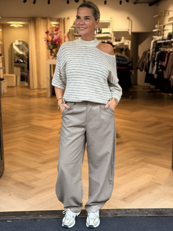 Broek Nina Leatherlook Ambika Taupe